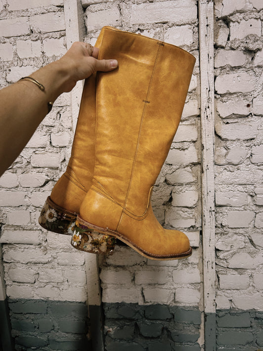 Banana Flowers Campus Boots